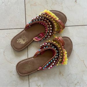 Camel Toes Like New Beaded/Fringe Girls Sandals Sz 6